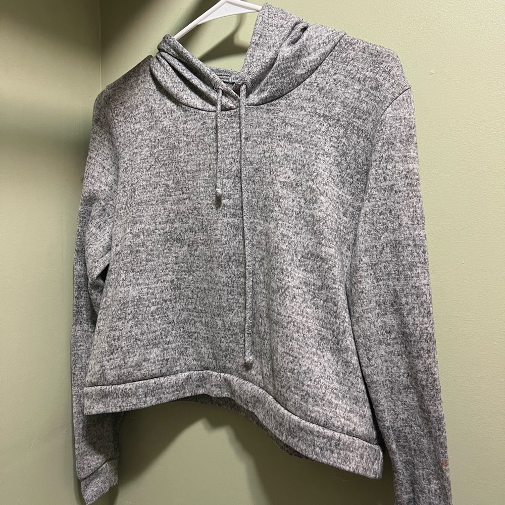 Cropped Hoodie